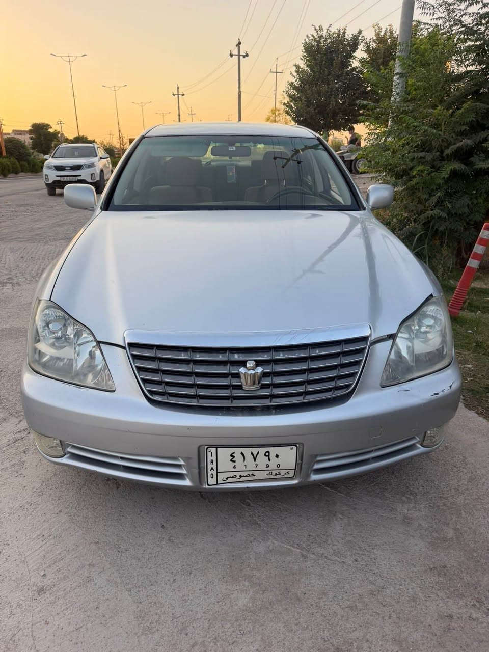 شاینە مۆدیل ٢٠٠٧ ناو رەساسی گێر گەورەی مەکینە بچوک براوە بێ بۆیاخ گێرو مەکینەو تەبریت شانسی کۆسەرەو کەڤەر گۆراو بەشەرت کۆدی نیە ١٢١ هەزار رۆشتوە هەیکەلی سەیارەکە ئەلێی شوشەیە شاشەو کامێرەیە لایت ناوچەی کوێرە دو دوگمەیە نرخی ٤٣ گەلاو مەجال لە هەلەبجەی شەهیدە *********** *********** حلبجة, السليمانية
