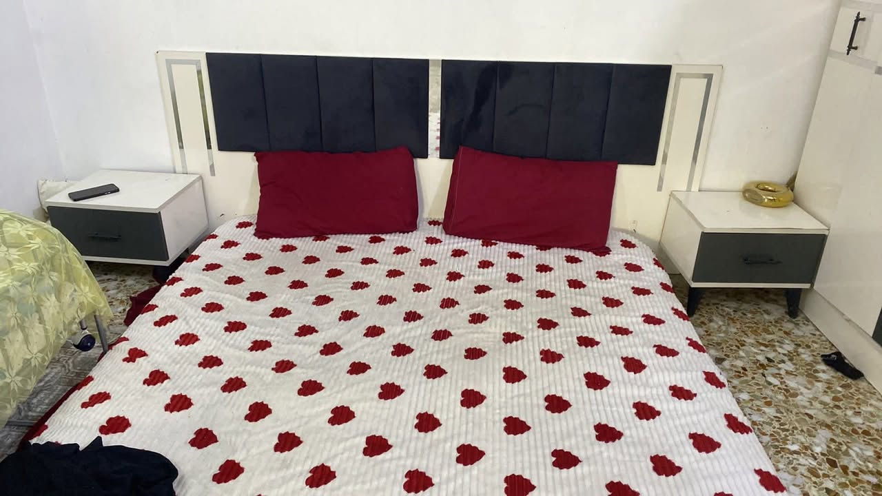 سلام عليكم غرفه تركي ٥قطع اي ضرر مابيها فقط تخت جربايه وسعره كلش مناسب مكاني الحله أثار بابل


**إذا كنت صاحب هذا الإعلان وتريد حذفه لأي سبب، رجاءا أرسل رسالة إلى الدعم الفني**