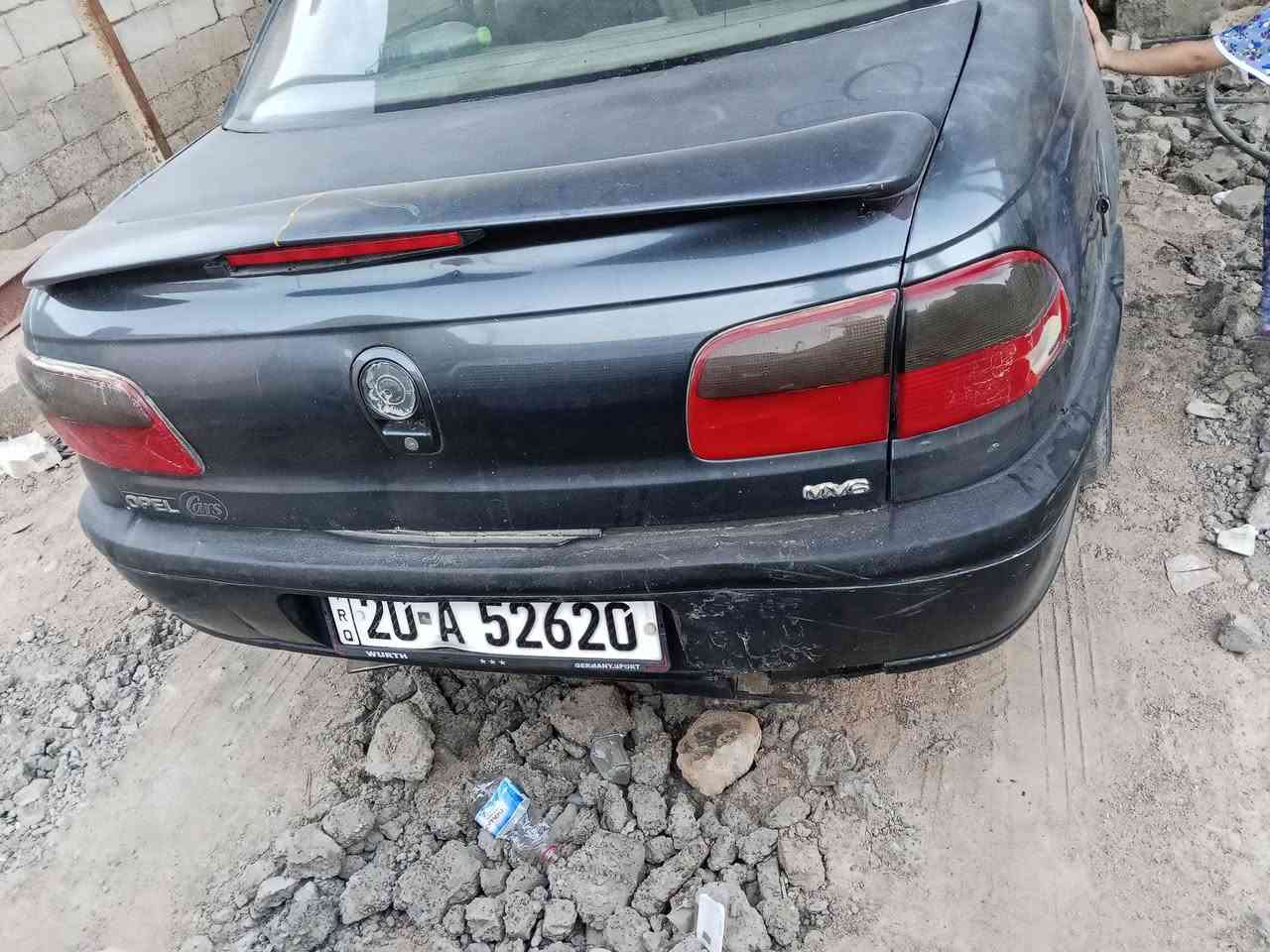 السلام عليكم اوبل بزون للبيع مكينه وكير 2500مكفولات لاتنقيص ولاتبخير كهربائيات شغاله حداديه جديده تايرات جدد رقم ديالى دولي بأسمنه سعر 38وبيها مجال رقم الهاتف ***********
