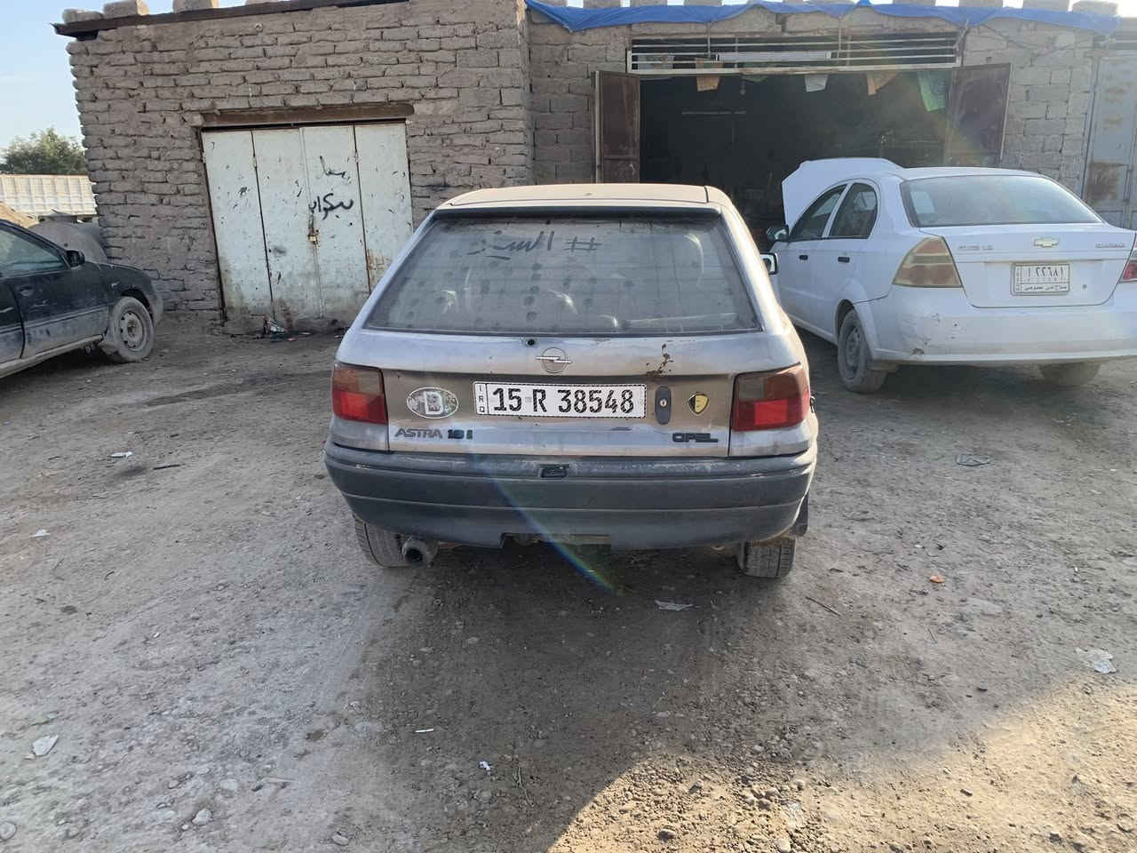 سلام عليكم / اوبل استرا للبيع موديل 92 محرك 1600 رقم أنبار مشروع وطني لسنة 2030 هزه ورقم جديد تحويل ثاني يوم صدري امامي خلفي زين تخم تاير  خيارات مابيها معمره 
السعر 30 وبيها مجال قليل / مكاني سامراء المقدسه 
واتساب فقط / ***********
اتصال فقط / ***********
