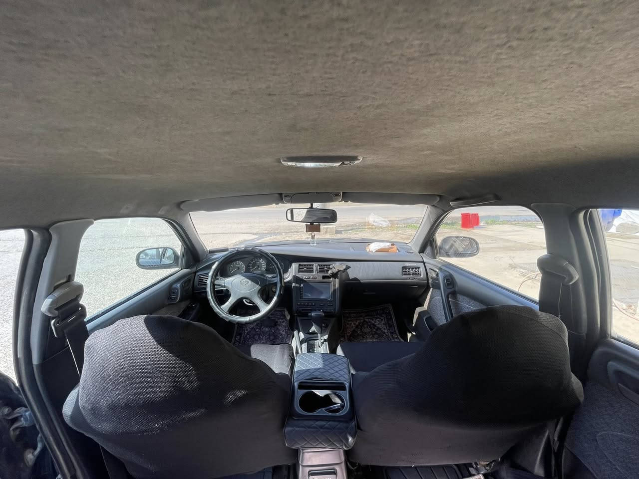 تيوتا كرونا نفخ 1993
رقم صلاح الدين السياره بسمي تحويل ثاني يوم 
السنويه لحد 2029 وهزه لحد 2026/11/15 
تبريد ثلج والسياره تحوير كله بلادي 
السعر 60 وبيها مجال شويه 
المكان اربيل هـ***********
