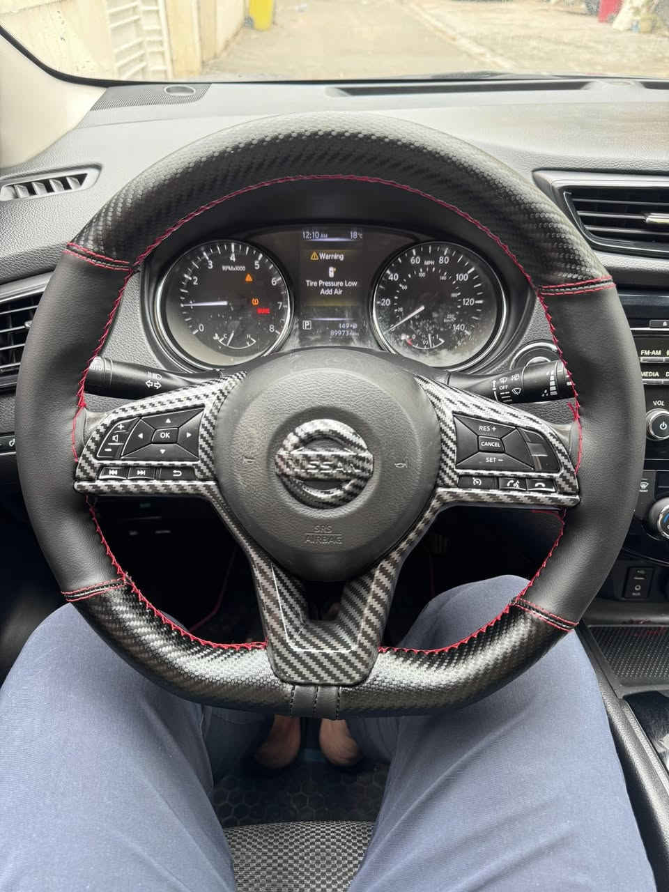 نسيان روج سبورت
موديل ٢٠١٧ 
ماشية تقريبا ١٤٥ الف 
محرك ٢٠٠٠ المرغوب 
نص فول 
بصمه 
اشاير بلمري 
كرسي كهرباء 
كشنات مخمل 
تايرات جدد 
نقطه عمياء 
فول تحكم ستيرن 
لدات زينون اصليه 
بدوون دوانس نهائي  
حادثها جاملغ الخلفي كما موضح بسونار 
السعر ١٢٠ وبيها مجال 
مكان السياره الاعطيفيه 
***********
بي واتساب
