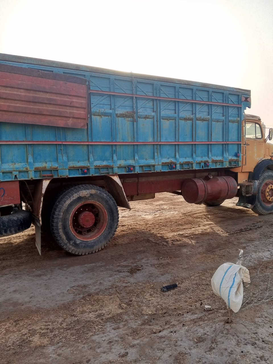 بدي للبيع 
***********
