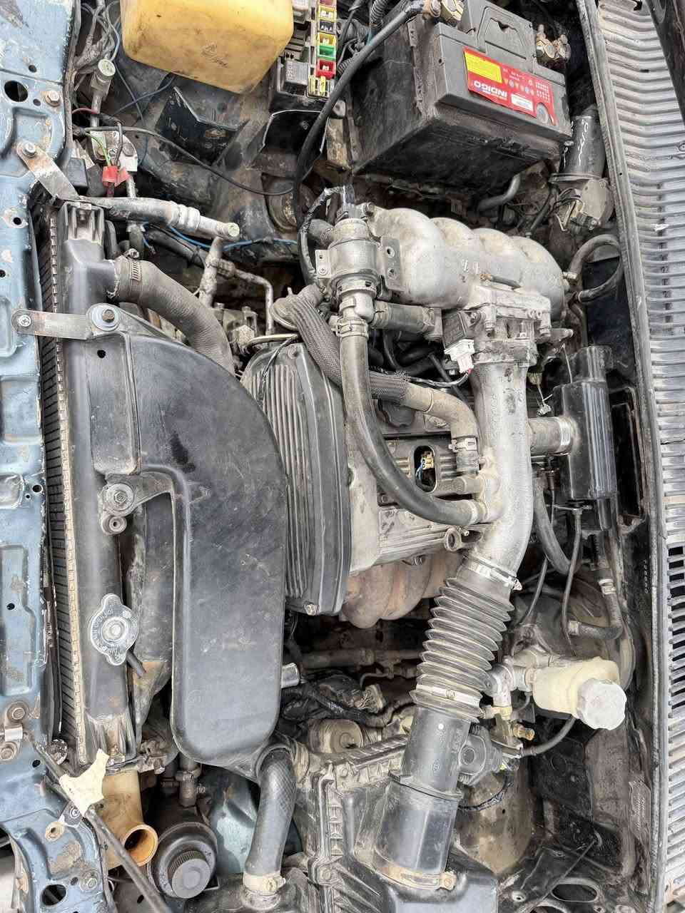 سبورتج 1994 بغداد تحويل مباشر
السياره محرك مسكر كير اوتو كفاله 

صدر جديد تخم تاير 

كهربائات كلها شغاله 

مابيها اي نقص 

السعر 38$ 

مكاني بغداد

***********
