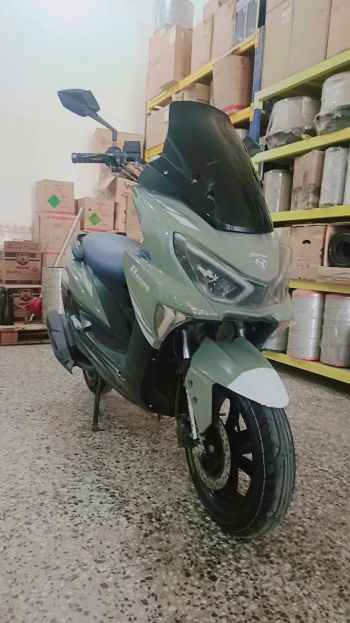 سترونك 23 جاهزة كهربائيات سلف هندر كله شغال برغي مامفتوح بيهه شرط الفحص خاص مفتوح


**إذا كنت صاحب هذا الإعلان وتريد حذفه لأي سبب، رجاءا أرسل رسالة إلى الدعم الفني**