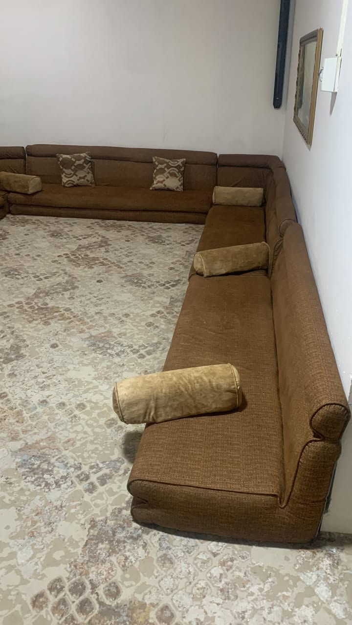 بسعر 250
***********
