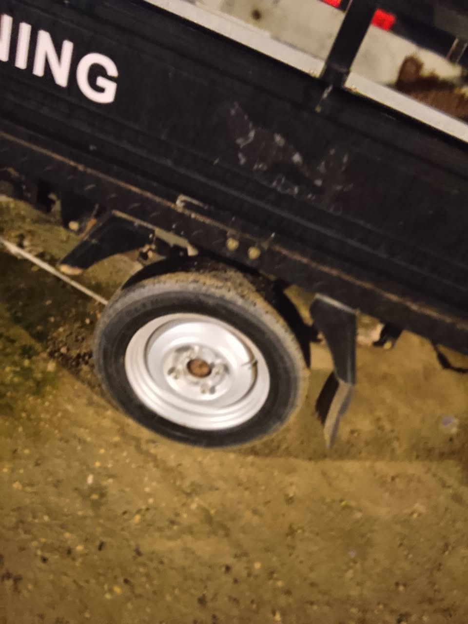 سلام عليكم
ستوتة موديل ٢٠٢٣  مكمرك وأوراق كاملة فول محرك وكير وكهربائيات شغالة وكفالة 
الستوتة ما ناقصها لو برغي وجديدة محجل جديد صار يومين من شديتة والبدي مغلف تغليف يخبل والمحرك ماممدودة علي سبانة كفالة كلها اوراق كاملة كلها 
حتى دهن محرك وكير كل اسبوع ابدلة 
وحيل مداريها حتى كروات ما طالعة مال بيت 
سعر ٢٧٥٠ وبيها مجال للطيبين 
يعني حتى إذا تسجلها ب ٣٠٠ تنباع الك ب ٣ ونص
مكاني رمادي ٧ كيلو 
الي يريدها يكتب تعليق وادخلة خاص


**إذا كنت صاحب هذا الإعلان وتريد حذفه لأي سبب، رجاءا أرسل رسالة إلى الدعم الفني**