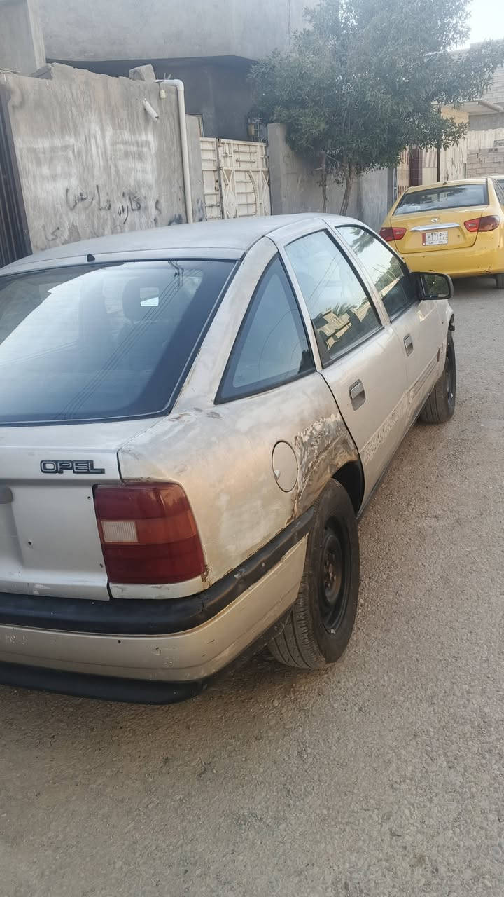 اوبل فكترا موديل 90 رقم كركوك سنويه لل28  سعر 24 مكان السياره ديالى خان بني سعد   ***********
