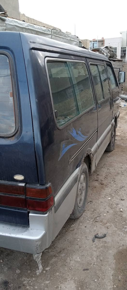 السلام عليكم كيا بسته بابل الماني سنويه تنتهي 26 مكينه خيط بخار جدا بسيط كير جيد جدا اكسل نظيف الكشر شوفت عينك شواصي زينه السياره وكاله فقط من صاحبها الشرعي عزيزي اقرا المنشور السياره بس وكاله قياده السعر 32 وبيها مجال عنوان بغداد تقاطع الدرويش المعالف للاستفسار الاتصال على الارقام التاليه 
***********
ابو زهراء 
***********
ابو فراس
