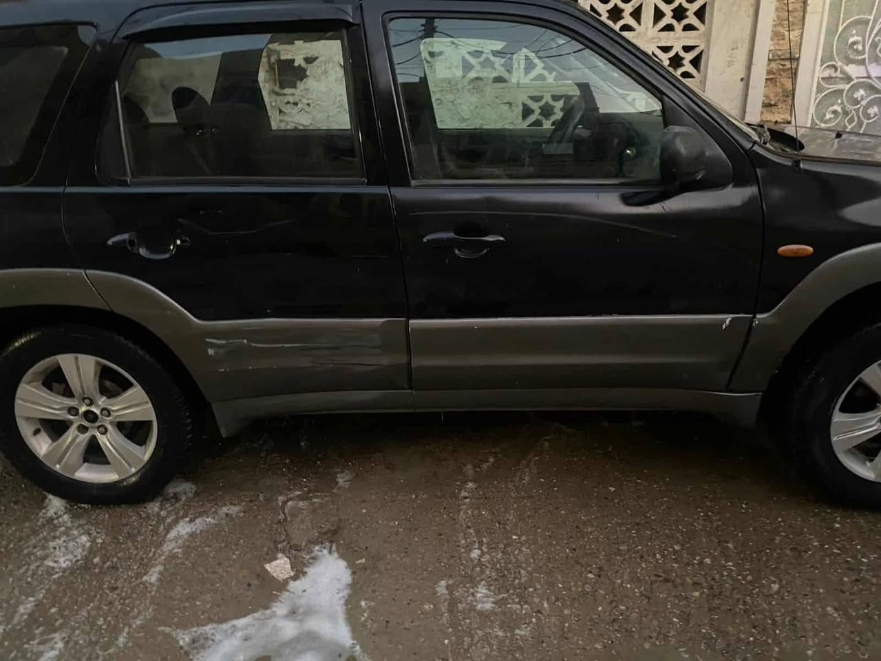 السلام عليكم مازدا تيربيوت ٤ سلندر كير عادي رقم دهوك دولي ٢٩  تدفئه تبريد مايشتغل عنوان بغداد المنصور قفل ٣٠ ورقه قفل او مراوس أوباما 2006،او ٢٠٠٧ او ٢٠٠٨ والفرق مانختلف عليه ممتواجد على النت الشراي يتصل ***********
