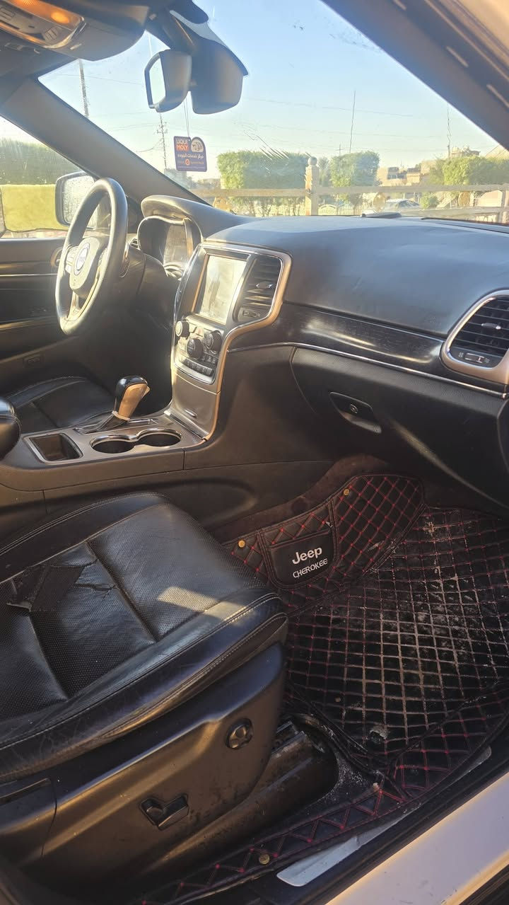 السلام عليكم
جيب لمتدد 
موديل  16
رقم بغداد 
تحويل  مباشر 
هزة وسنوية  جديد
السونار مرفق بالمنشور 

السعر  172 بيها مجال بسيط 
العنوان  بغداد  المحمودية 
للاتصال  
***********
***********
