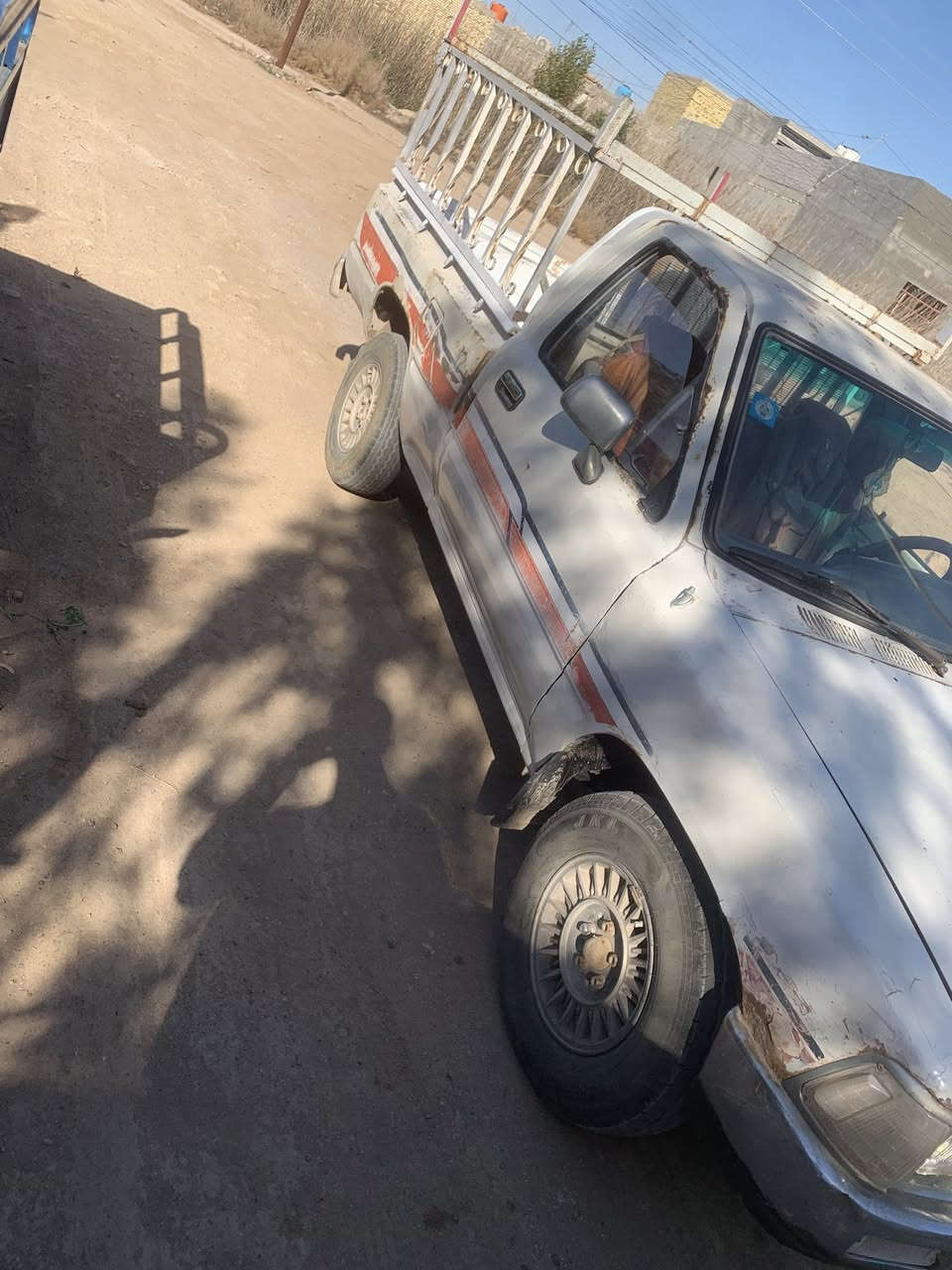 سلام عليكم
بيكم تك مديل 90بسمي
شرط تحويل ثاني يوم 
رقم نكليزي 
تخم تاير 
محرك ثري واي
هستوني سمكرت دوسات 
مكاني كوت دجيلي 
تصال علرقم ***********
خاص مفتوح
