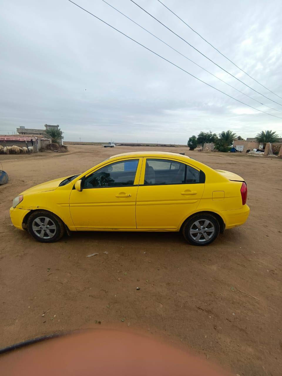 السلام عليكم
اكسنت تكسي 2011 رقم نينوى 
الضرر جاملغ الايسر وطخة خفيفة بالصندوق الخلفي 
تبريد شغال بلادي مكينة كير مكفولات تايرات نص عمر 
نقابة 0 صفر كير اوتوماتيك 
السعر 90 بي مجال 
تحويل ثاني يوم بدون وكالة 
السنويه ساقطة من 2017 
بيع مستعجل 
***********
اهلاً وسهلا بالجميع
