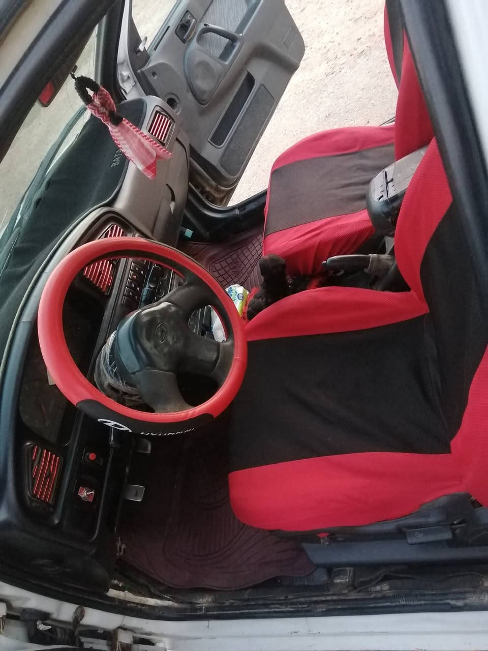 السلام عليكم شباب سياره النتره موديل اربعة وتسعين ديالى   تبريد فول صدر كامل سنويه ساقطه ب24العشرين والبيع ثاني تحويل ملكية السعر 28 وبيه مجال مكاني المقدادية ***********
