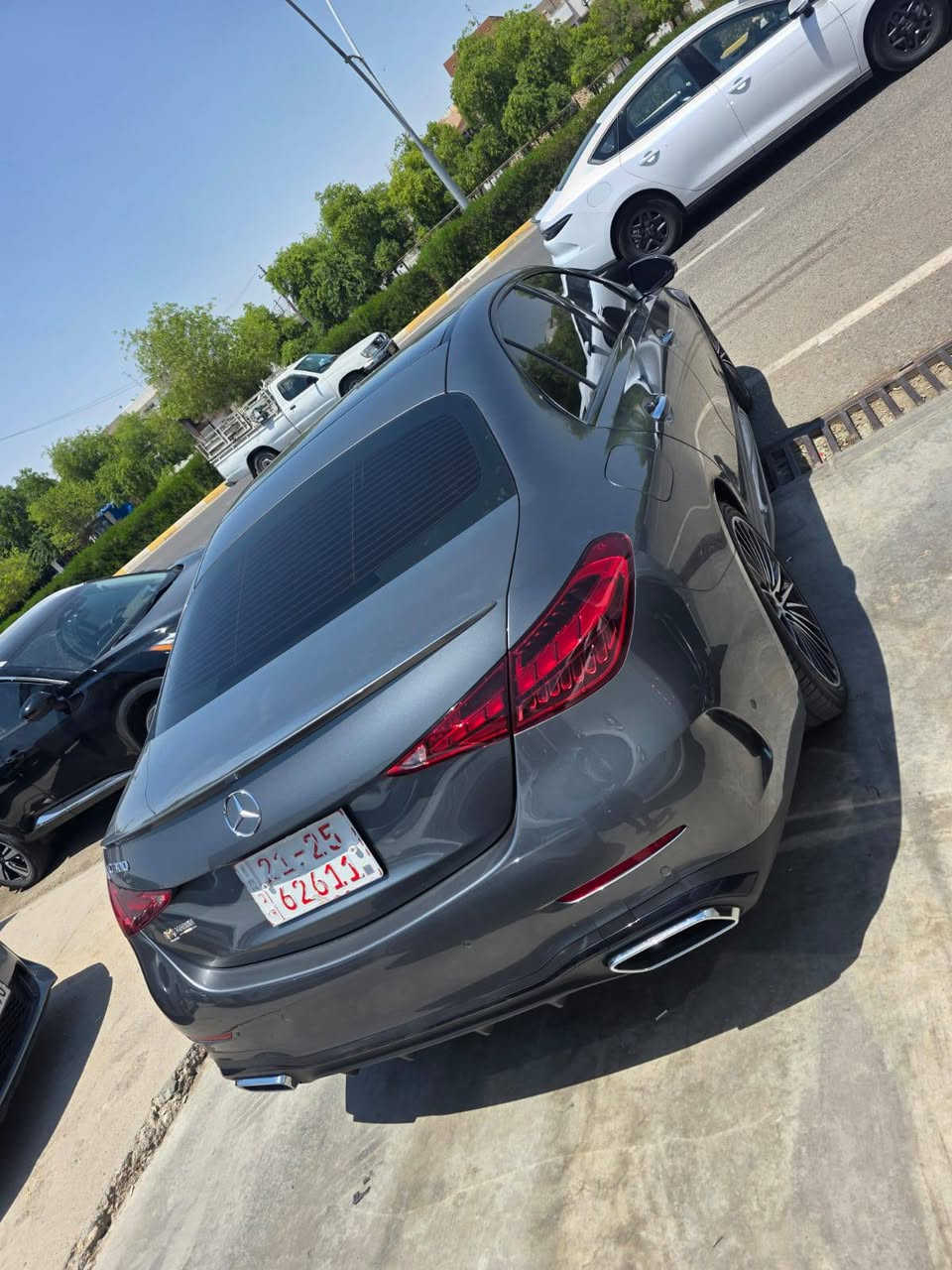 Mercedes Benz C300 AMG 2023
Engine: V4 20-Turbo 🔥 
رقم موقت 
ماشي 21 الف 
بدون صبغ 💎
فول موصفات 💯 
وارد امریکي 🇺🇸 
سعر 360 ورقة بي مجال 
📍مکان سیارة اربیل 
~~~~~~~~~~~
0751-2004-377
0772-818-6453
~~~~~~~~~~~
Mercedes Benz C300 AMG 2023
Engine: V4 20-Turbo 🔥 
ژمارە کاتی 
21 هزار روشتووە 
بێ بویاغە 💎 
فول موسفات 💯 
وارد ئەمریکی 🇺🇸 
نرخ 360 وەرقە و مجال 
📍شوێن هەولێر أربيل, العراق


**إذا كنت صاحب هذا الإعلان وتريد حذفه لأي سبب، رجاءا أرسل رسالة إلى الدعم الفني**