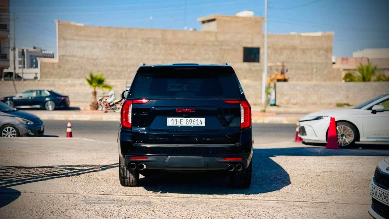 GMC دينالي 2022 – فل مواصفات 🤍

للبيع GMC دينالي موديل 2022، سيارة فاخرة تجمع بين القوة، الرحابة، وأحدث التقنيات، بحالة ممتازة وجاهزة للاستخدام.

المواصفات:

* محرك 8 سلندر.
* فتحة بانوراما.
* شاشة لمس كبيرة.
* كاميرات 360°.
* تشغيل بصمة (Smart Key).
* تشغيل زر.
* دخول ذكي.
* جلد فاخر.
* مقاعد كهربائية.
* تدفئة وتهوية للمقاعد.
* ذاكرة للمقاعد.
* مثبت سرعة راداري.
* نظام المحافظة على المسار.
* تحذير النقطة العمياء.
* حساسات أمامية وخلفية.
* شاحن لاسلكي.
* Apple CarPlay وAndroid Auto.
* نظام صوت Bose.
* إنارة LED كاملة.
* جنوط ألمنيوم.
* تحكم بالمقود.
* بلوتوث.
* مكيف أوتوماتيك ثلاثي المناطق.
* شاشة عدادات رقمية.
* باب خلفي كهربائي.
* تعليق هوائي.
* هد أب دسبلي (HUD).

الممشى: 98 ألف كيلومتر.

السيارة نظيفة جداً، جاهزة للاستخدام ولا تحتاج أي مصروف، والفحص خير دليل.

📞 للاستفسار يرجى التواصل على الخاص أو الاتصال.

***********
