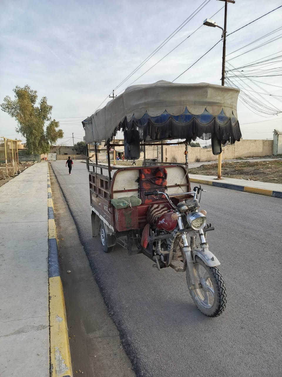 ستوته للبيع شاصي شرط محرك شرط منفيس بيها سلف شغال السعر 700. وبيها مجال ***********
