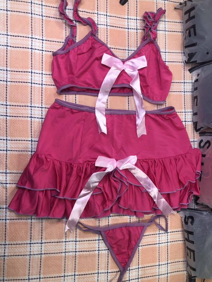 لانجري شي ان 90 قطعة مختلفة بنص السعر
اليريدهن يراسل واتساب      ***********
