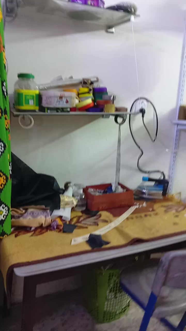 غراض محل خياطه للبيع بغداد اسويب
***********
