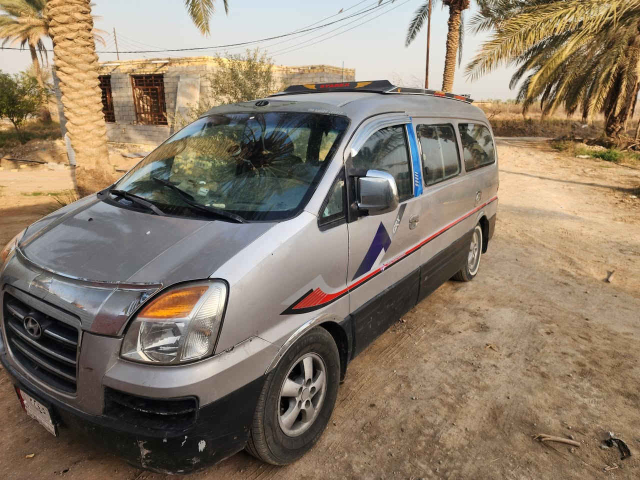 السلام عليكم
للبيع استاركس 2005 رقم قادسيه 
محرك لا تبخير ولا تنقيص بم ميكانيكي كير واكسل مكفولات 
حداديه جديده قبل اسبوع شديته صبغ احزام 
غرفته جلد شواصيه زينه 
سعره 62 ورقه 
مكاني بابل الحمزه الغربي 
***********  اتصل وتدلل
