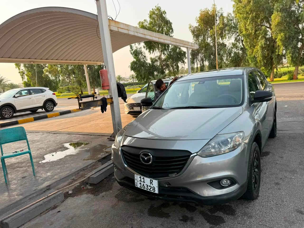 سلام عليكم
مازدا cx9 موديل 2013 حجم المحرك 6 سلندر 3700 سبعة راكب ماشية 170 ألف خليجي وكالة السيارة بيها ضربة فقط راس الجاملغ عكس السايق السعر 105$ ***********
