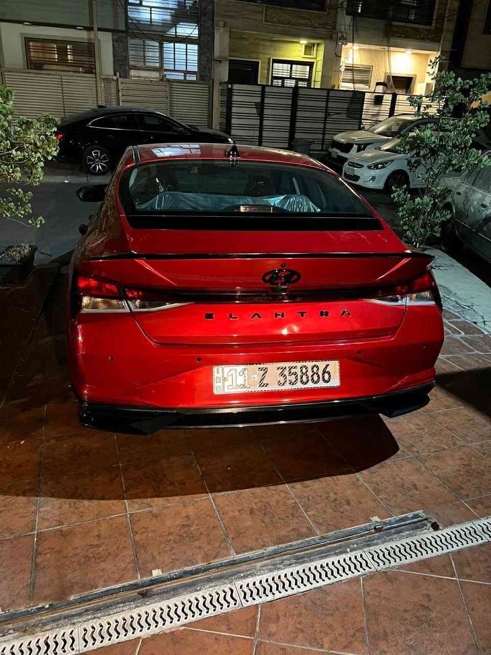 السلام عليكم
النترا 2022 وارد امريكي

بدون ايرباك

فئة sel نصف فول

بصمه-كامره دواره-شاشه كبيره-رادار-تدفئه كشنات

1- تخم تاير جديد / بعدهن بالضمان 

2- باتري جديد 72 امبير / بعده بالضمان 

3- تغليف بيبان مع الداخل كله بي بي اف 

4- لايتات زنون 

5- مواصفاته فول 

6- ماشيه 88 كم  اي نقص مبيه

الحادث بالصور بيه صبغ ربع البنيد وجاملغ

وباب الصدر وجاملغ خلفي ابيع مصبوغ حزام

السعر 138 
‭0770 085 1591‬
مكان بغداد
