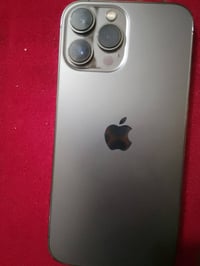 ايفون 13 برو ماكس • ٢٥٦ • ايكلود مقفول