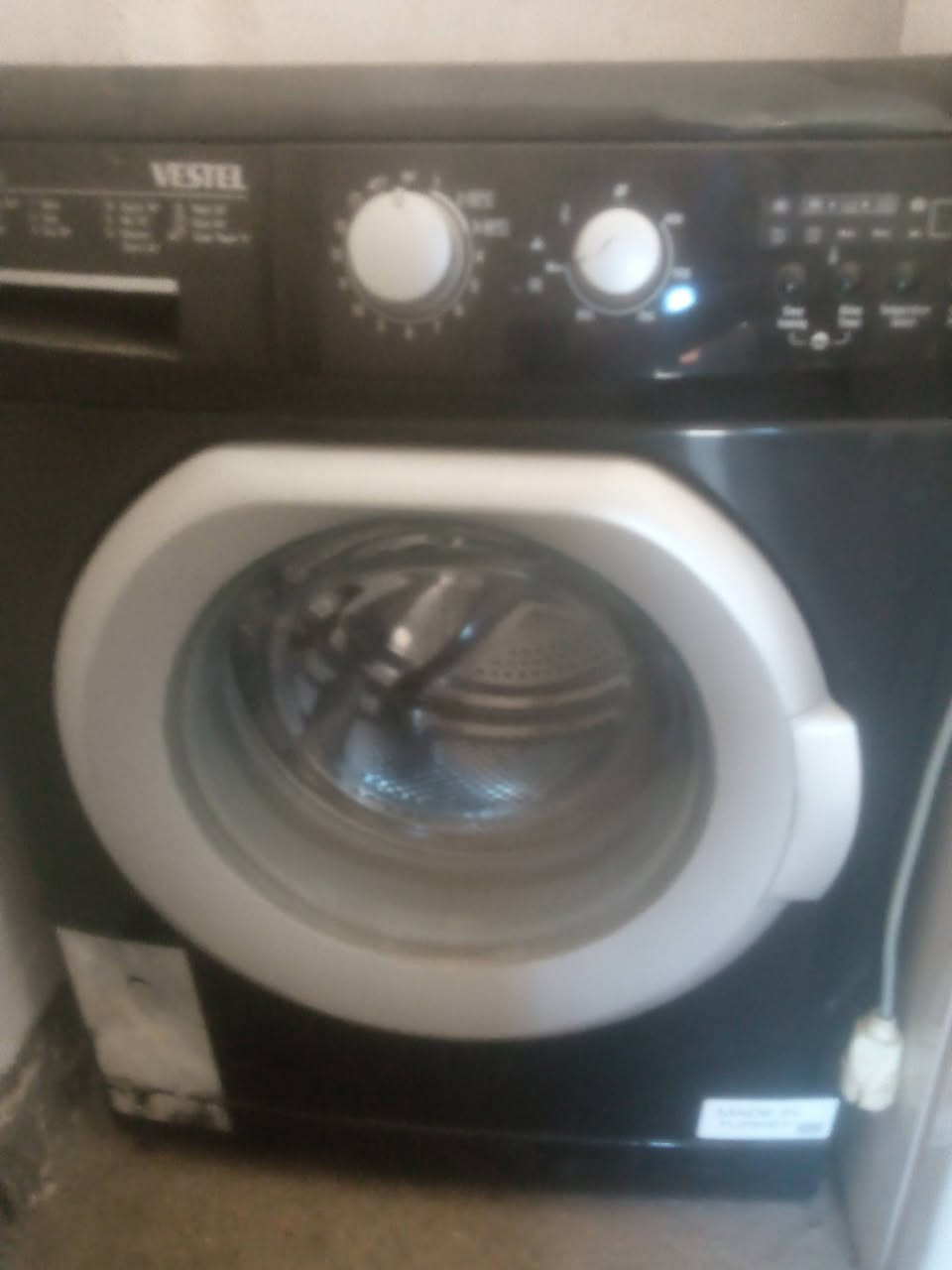 اغراض نضيفة للبيع عنواني كركوك اشتري وابيع اي حاجة منزلية اتصل***********
