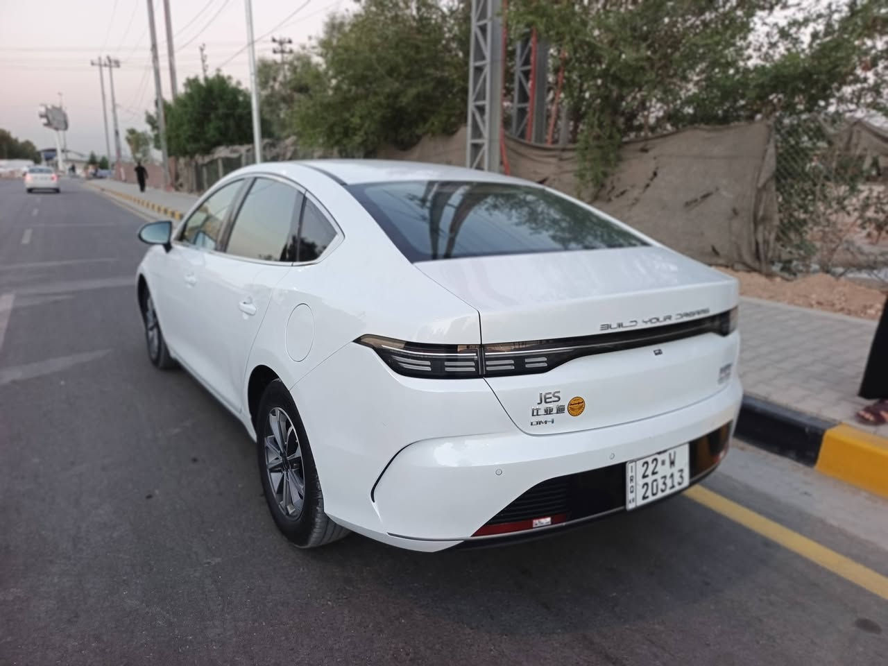 دسترويال مديل ٢٥ كفاله عامه ماشيه ٢٢الف رقم اربيل وكاله بسمي سعر ١٣٠ وبيهه مجال بصيط ***********
