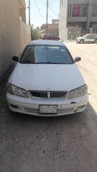 نيسان صني • ٢٠٠٢ • كير عادي