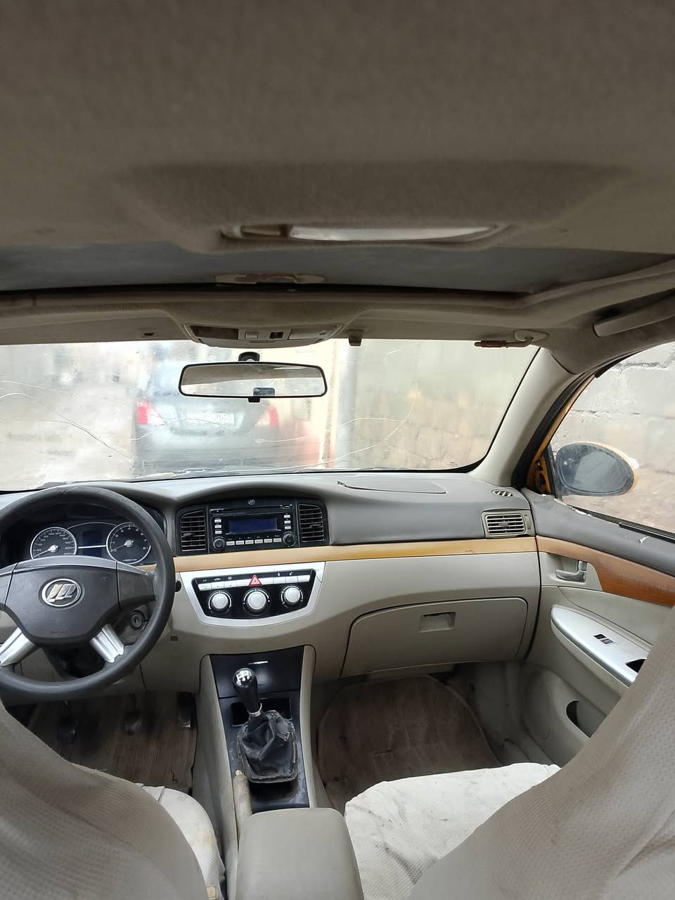 السلام عليكم سياره نيفان620 متروكه صارله اكثر من 4اشهر سياره بيه خياسات مثل ماوضح بل تصوير مكينته خير من الله بس الكير ماله يرادله تجفيت ورعيه موجود يريد تحويل ودوخله نضيفه مكاني بصره السعر20وبيه مجال 0774940177


**إذا كنت صاحب هذا الإعلان وتريد حذفه لأي سبب، رجاءا أرسل رسالة إلى الدعم الفني**