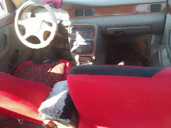 اعيد نشر بسبب الوعد الكاذبه لامايشتري لا يواعد ..سياره سمند للبيع جاهزه موديل 2010..رقم واصط سنويه صاقطه ب18.. مالكه موجود ديوانيه مداور مباشر سياره بيه حالوب .. مستعجل عله بيع..سعره 18 وبيه مجال لشاري ..مكاني عفك ..***********
