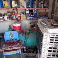 محل للبيع وهو وغراضه يعني حتى الكشك محل بنجر  للإستفسار اتصل 078229240...