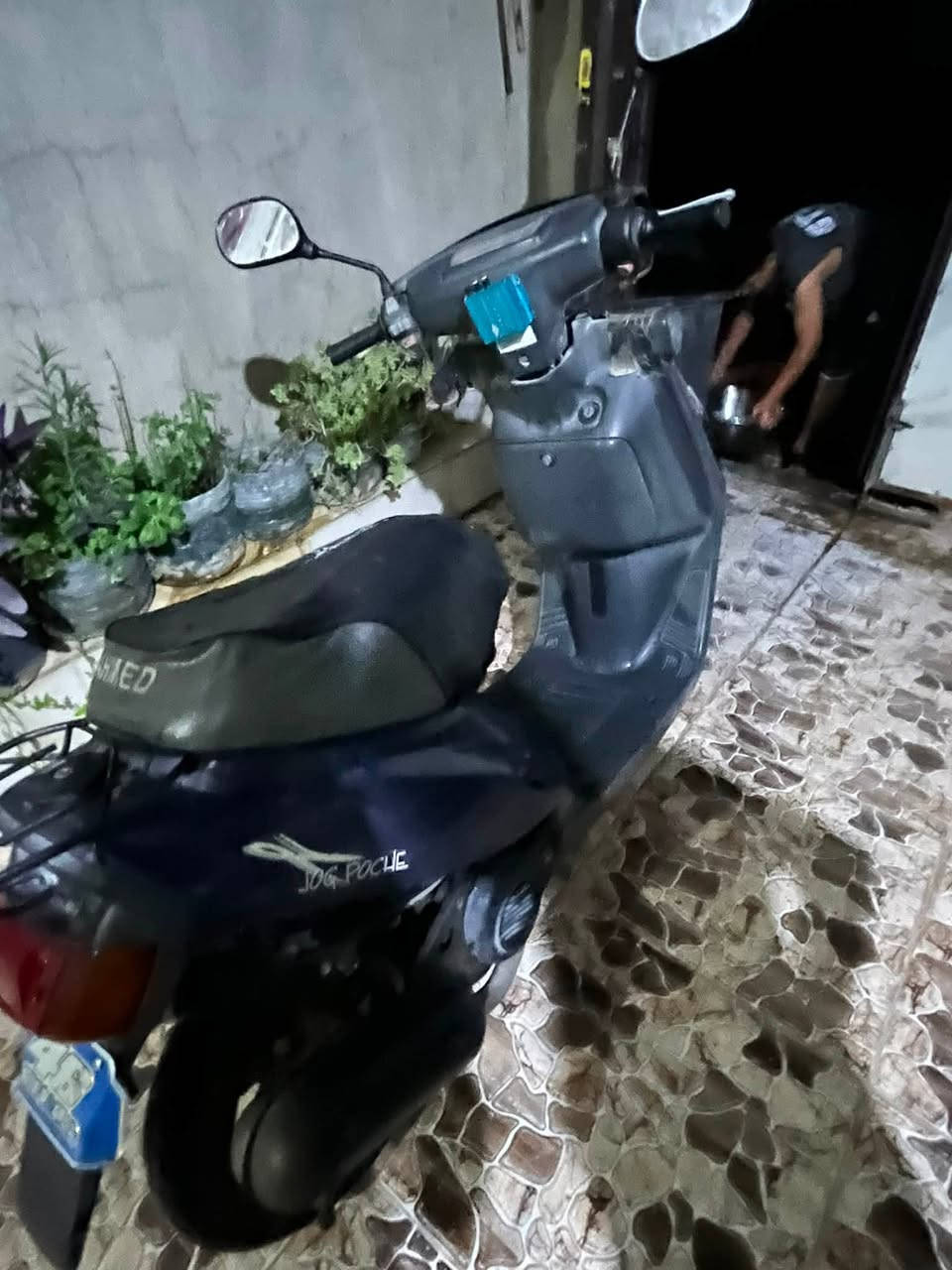 سلام عليكم عيني دراجه ناريه نوعها يماها اي عيب ما بيها عيبها فقط سلف مو شغال محرك ما مفتوح محرك بلادي كهربائيات بلادي كله شغال السعر 225 العنوان كركوك حي العسكري موقف الكوسترات الرقم للاستفسار *********** وتساب موجود و كل الهلا
