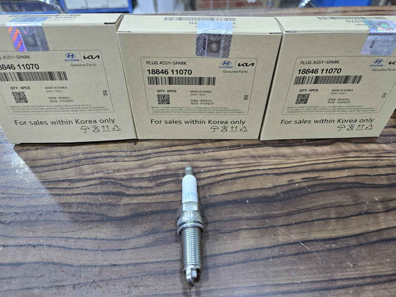 بلك MOBISاصلي كوري شركة💯💯🇰🇷🇰🇷رقم+١١قياس١٤/١٦ليزري للسيارات الكورية/النترا.سوناتا.اوبتما.توسان.سبورتاج.
سنتافي.ريو.اكسنت متوفر جملة.مفرد ✅️✅️بأسعار مناسبة 🔴🔴متوفر لدينا خدمة توصيل 🚚 🚚 لجميع أنحاء العراق


**إذا كنت صاحب هذا الإعلان وتريد حذفه لأي سبب، رجاءا أرسل رسالة إلى الدعم الفني**