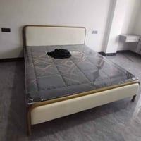 سرير حديد • نفرين • ٢٠٠×١٨٠سم