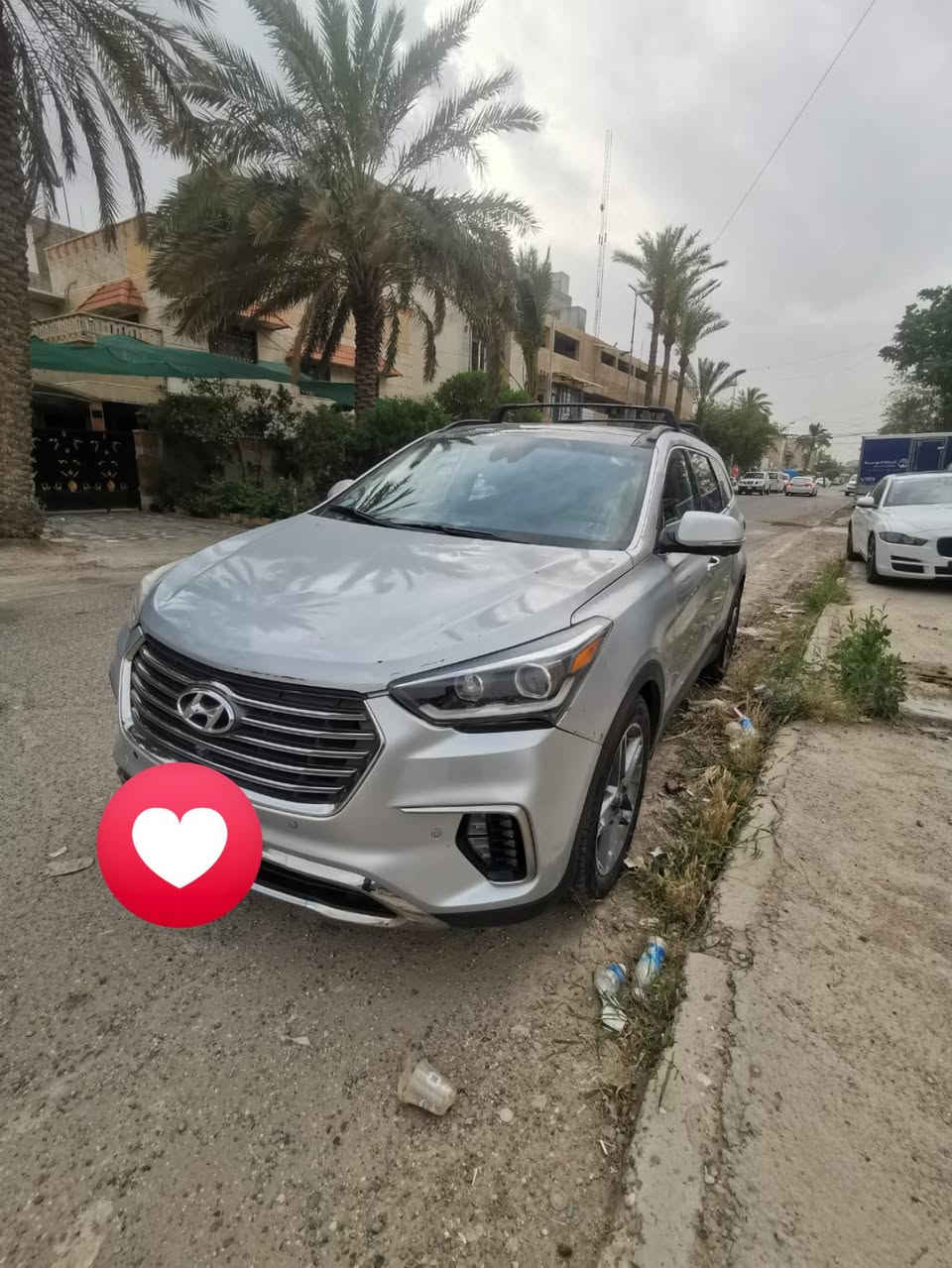 المواصفات
سنتاڤي 7 راكب موديل 2018  
وارد امريكي 
اللون سلڤر 
رقم بغداد السنوية بأسمي تحويل مباشر 
بانورما 
4 كاميرات 
رادار
حساسات 
جنطة كهربائي
فور ويل 
محرك 3300
ماشية 57 الف ميل 
رقم الشاصي والسونار والحادث موجود بلسونار 
السعر 160 وبيه مجال قليل 
مكاني بغداد شارع فلسطين 
رقم التواصل ***********
