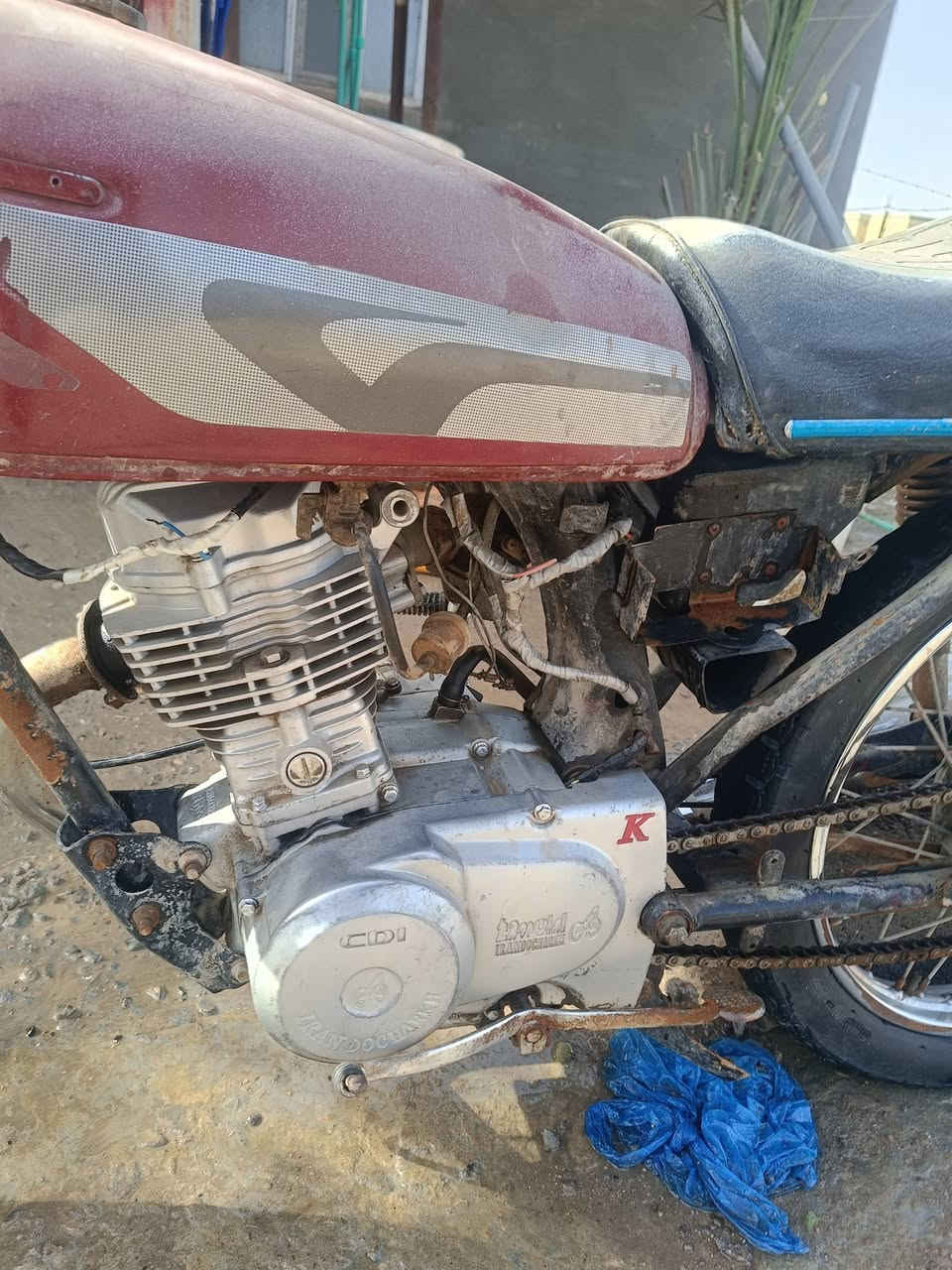 السلام عليكم للبيع200قفل للستفسار نتصل عله الرقم بي واستاب ***********
