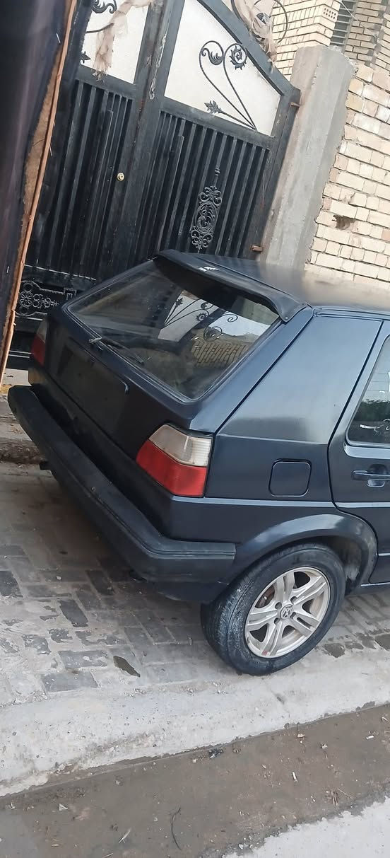 البيع كولف 89معمره يرادلهه شي بصيط كير مكينه مكفول رقم انبار تحويل موباشر ***********
