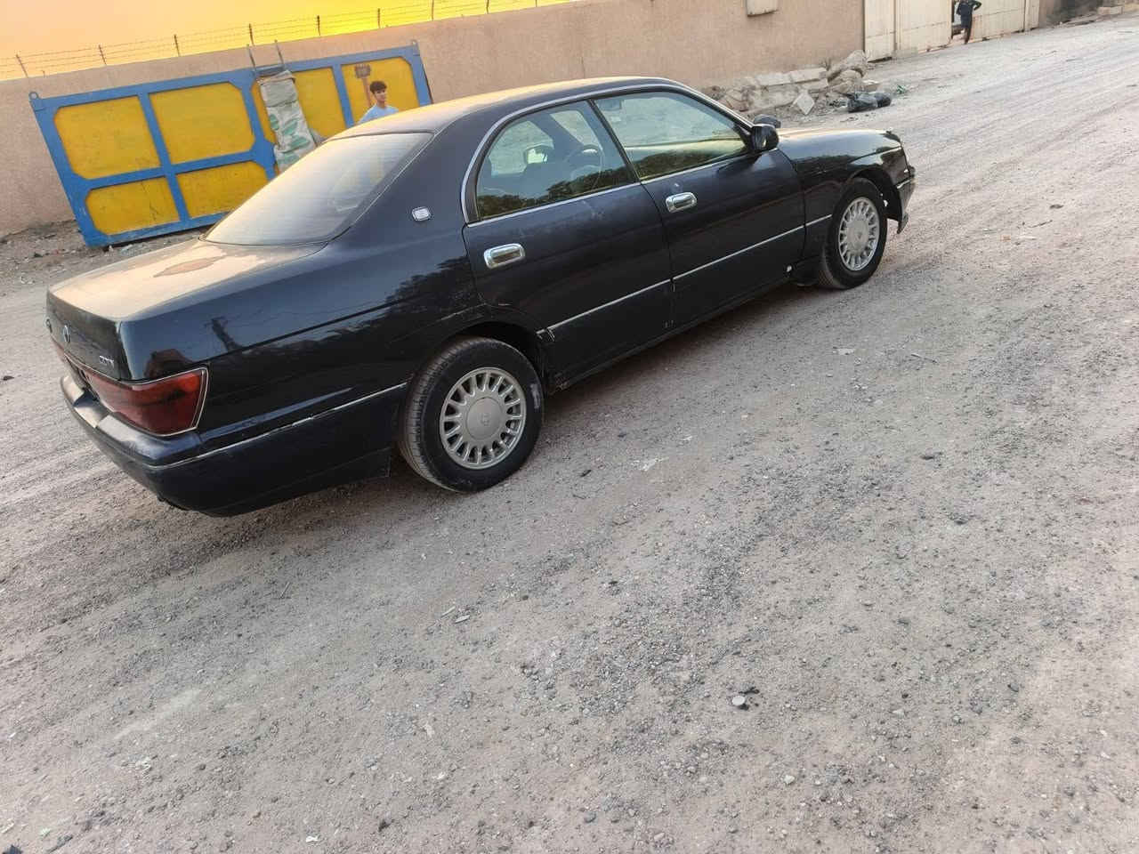 للبيع بطه منفصل لون حبري موديل 95 رقم بغداد انكليزي سنويه جديده السعر45$ موبايل ‏‪***********‬‏مكفوله من كص وضربه ونقل جثه السياره هزه جديده لاضربة ولاتبديل لا صبغ محرك وكير وحداده فول محرك 2500 ديلكو المرغوب  دواخل فول سنتر لوك ومن تمشى يغفل السنتر بلادي تبريد تدفئة فول تخم تايرات كل  كهربائيات تشتغل سنتر لك ريموت مكاني بغداد
