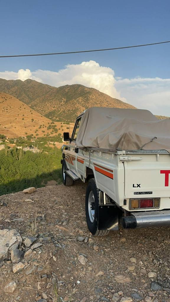 میکزەمینی .2000 سپی ڕەقەم سلیمانی ڕەقەم تازە فول عادی پەڵە پەڵە بۆیاخی هەیە گیرو مەکینەو دەبل اکسل و هەمو گیانی بەشەرت سعری 127گەڵاو کەمێک مجال  .... السليمانية, العراق


**إذا كنت صاحب هذا الإعلان وتريد حذفه لأي سبب، رجاءا أرسل رسالة إلى الدعم الفني**