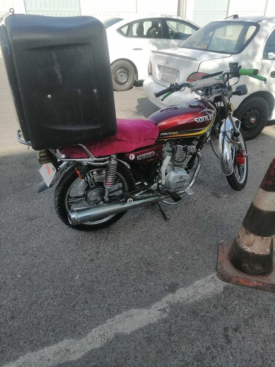 السلام عليكم سافين 23 فول نضيف مال جناي مشتغل بي دلفري شي شهر مكينه لاصرف وله بخار سلف شغال  سعر 550
***********
