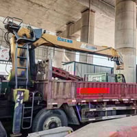 ١٠ طن • XCMG • رافعة