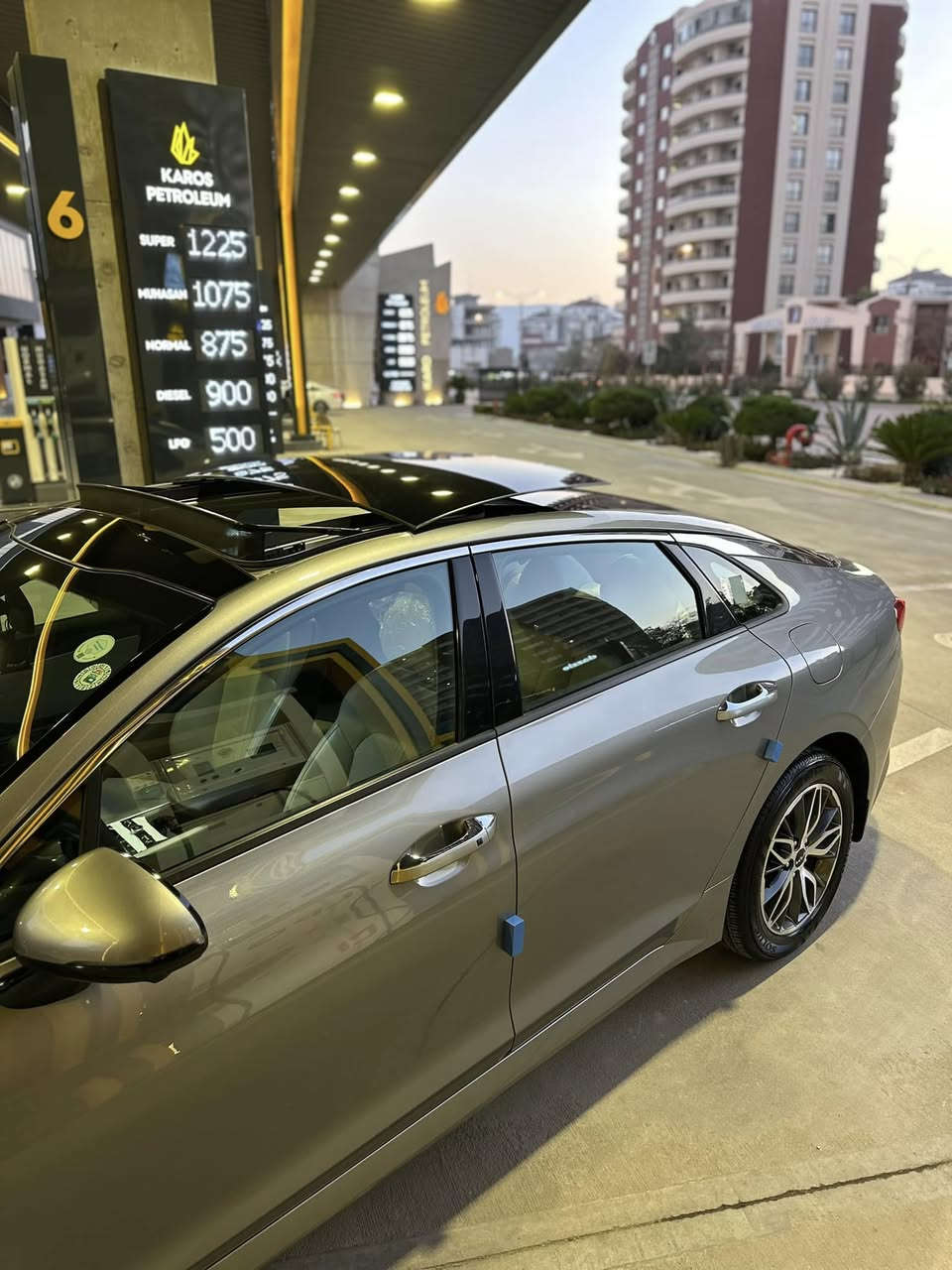 سلام عليكم رمضان كريم k5. 2023 فول مواصفات ViP خليجي اعلى فئه تجي ضمان شركه نيم ماشيه 28 الف سياره بعدها زيرو كامل غراض الشركه وياها محرك كبير 2.5 لونها جدا حلو ومميز بصمه بانوراما جلد كشنات ٢ كهرباء ٥ كامرات داتشاو بلجام الامامي جنطه ذكيه كشنات تبريد تدفئه مري قلاب عند الرجوع بريك بصمه كشنات خزن شاشه الكترونيه ٦ وضعيات قياده تشغيل عن بعد لدات امامي خلفي حساسات تبريد لمس تبريد مركزي ترحيب k5 بلشاشات GPS و كار بلي بصمات ٢ وياها وفرشات الشركه بعدها بلايلون وكامل كتلوكاتها موجوده سياره ريحة الشركه بيها سبيرها منازل مكفوله كفاله عامه من الصبغ والشخوط كير محرك بشرط ارقام سنويه جديده راسن احولك السعر 222 مكان السياره السليمانيه ***********
