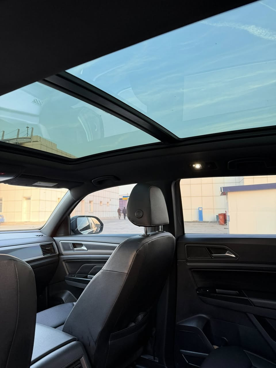 SEL فول فول
مودێل٢٠٢١
V6
پانوراما

بدون يُربك ودواخل
رەقم دهوک
سعر بلاش$٢٧٠
0750 201 4557
0750 102 7994
مەکان فی دهوک
