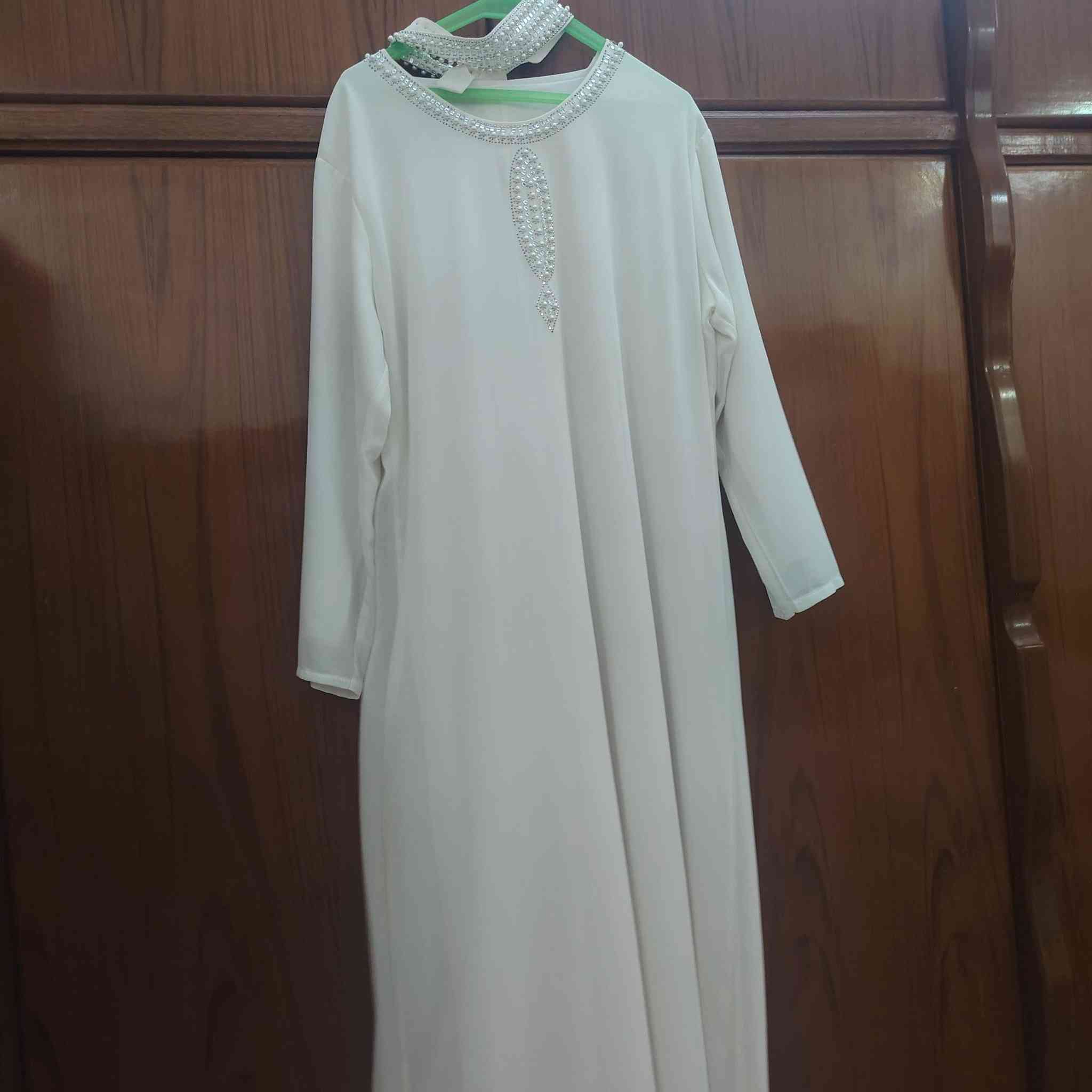 السلام عليكم قفطان ب65 وبي مجال والبرنص 20 وبي مجال والفستان ابو الصاية ب 35 وبي مجال والله نضيفات مكاني فلوجة


**إذا كنت صاحب هذا الإعلان وتريد حذفه لأي سبب، رجاءا أرسل رسالة إلى الدعم الفني**
