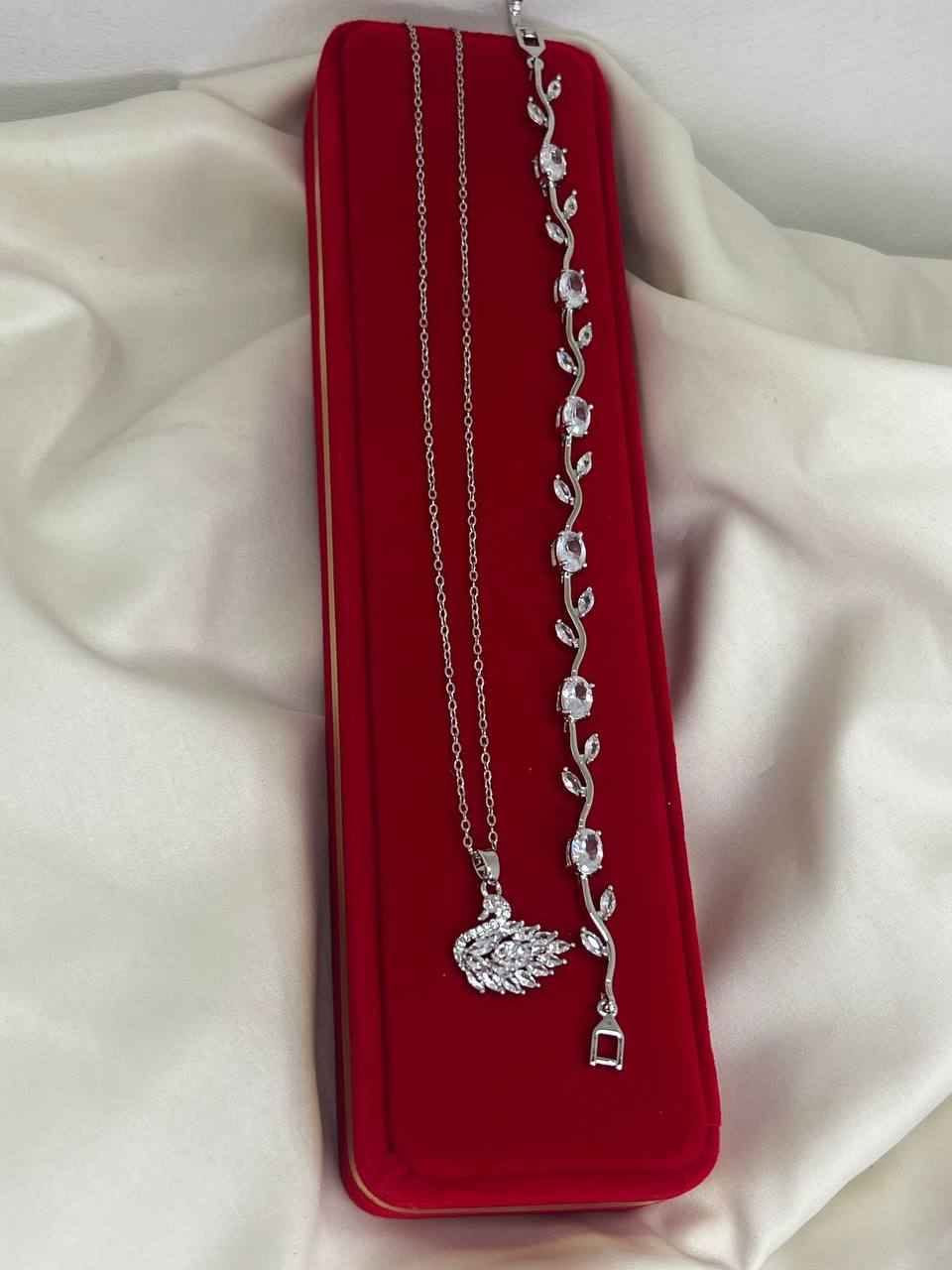 ‎سنسلة البطة + كرميط‎ أكادير, أكادير إداوتانان


**إذا كنت صاحب هذا الإعلان وتريد حذفه لأي سبب، رجاءا أرسل رسالة إلى الدعم الفني**