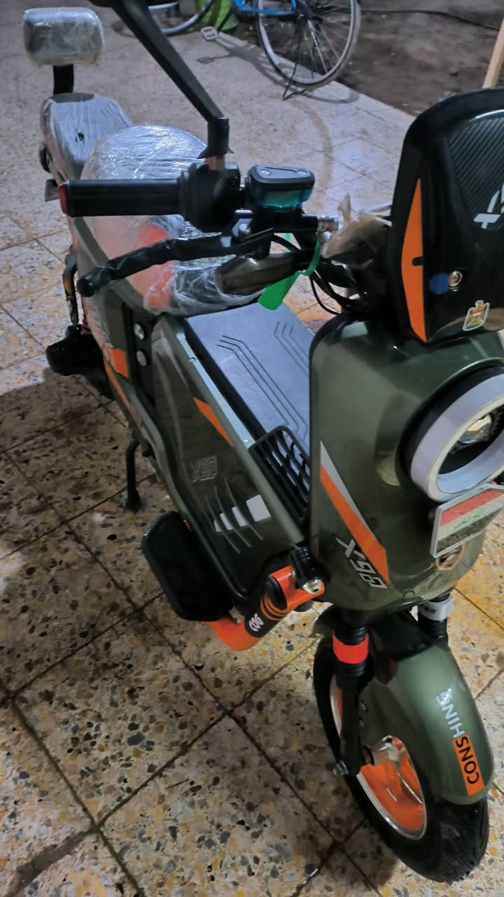 بايسكل شحن x900 خمس بطاريات موديل2026 بريكات امامي خلفي هيدروليك ولدات ابيض واصفر زنون وبي نضام  Rوانذار سرقه 2سويجات+بصمه وصارلي 1 شهر من اخذته  ولسعر  550  ومكاني  ديالى بعقوبة الرحمه ورقمي ***********
