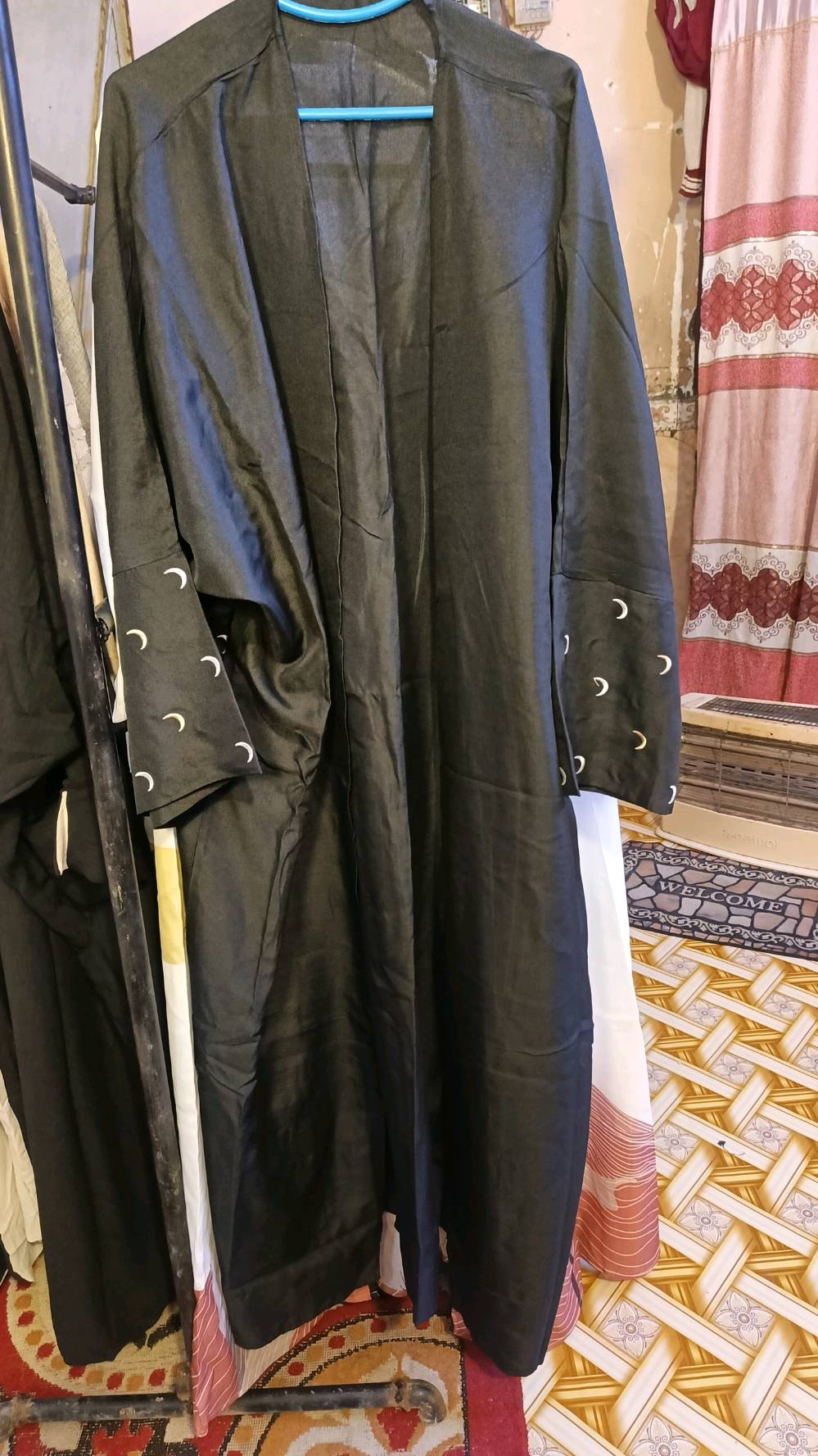 بشت خليجي درجة أولى كل قياس بي
العنوان البصره الهارثه دور معمل وارق قرب قرطس حيدر الكرار 
يوجد توصيل لجميع المحافظات العراق 🇮🇶5الف التوصيل 