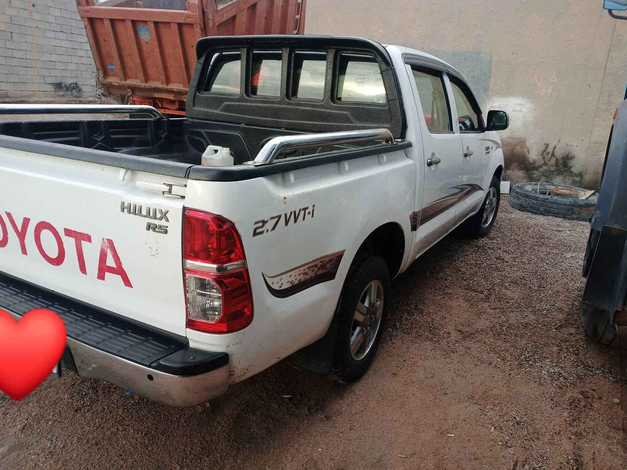 السلام عليكم بيكم فلاونزه 2009 كير عادي تخم تاير تبريد ثلج رقم ذي قار مكينه ما تنقص مكفوله مكينه كير واكسنن
بصره قضاء الدير 
***********
***********
